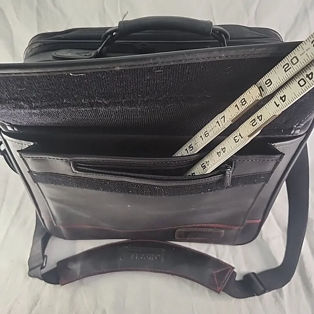 Targus case 15